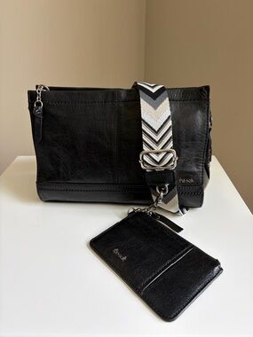 The Sak Iris Demi Clutch And Wallet